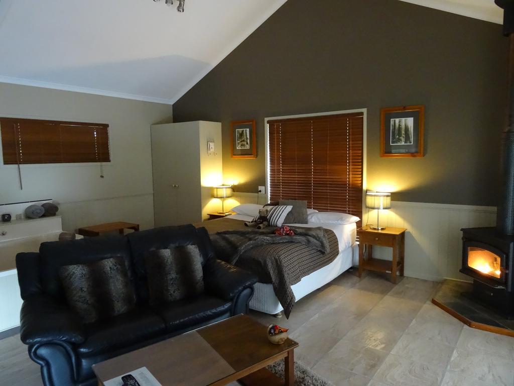 Maleny Luxury Cottages Room photo